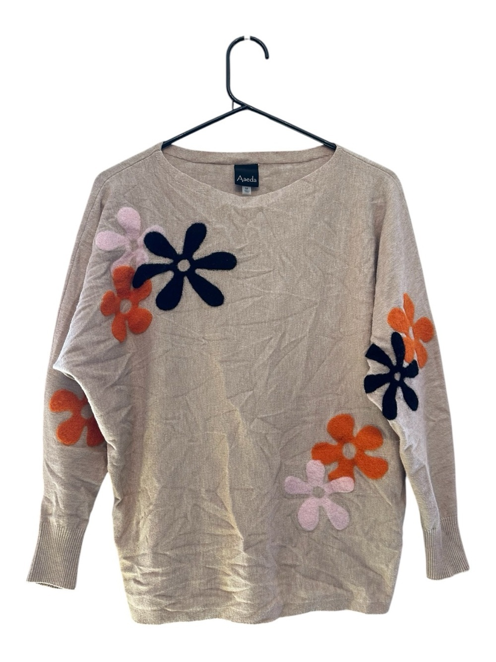 Aaeda Soft Beige 70’s Style Floral Appliqué Crewneck Sweater Size Medium
